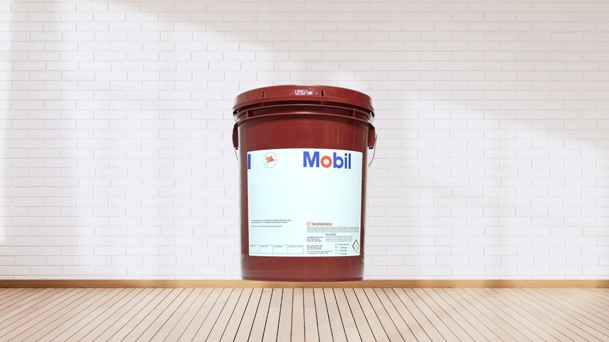 Mobil DTE 10 Excel 46 - Formerly: Mobil DTE 15M - 5 gal. pail.