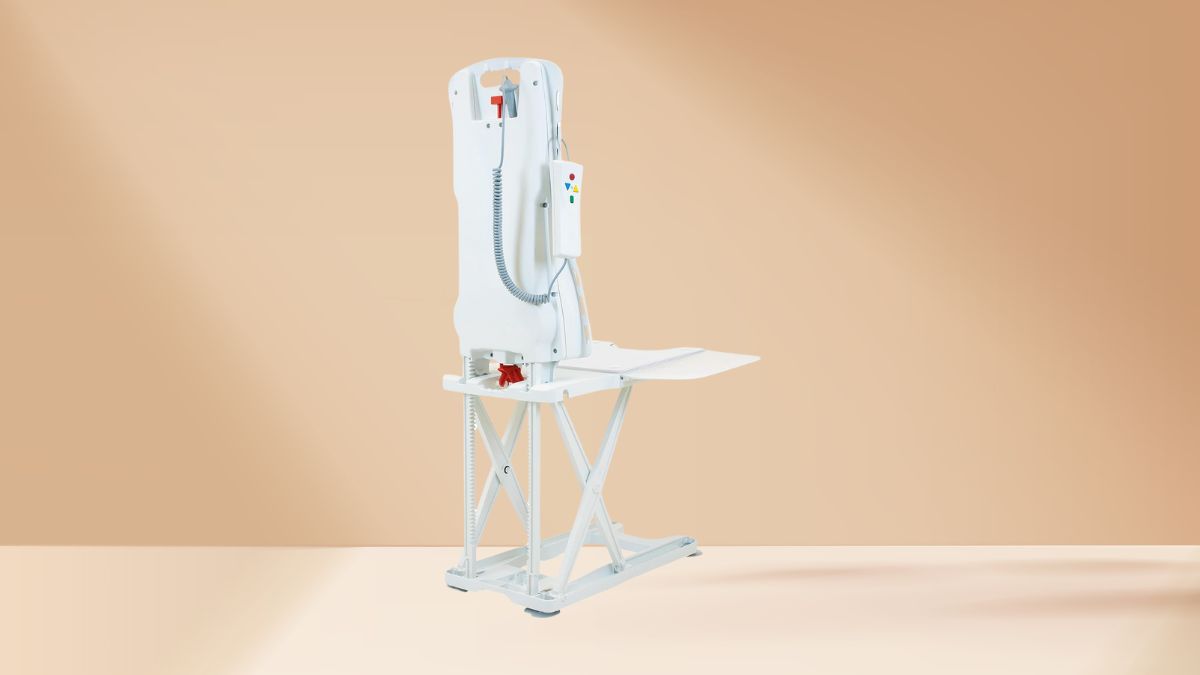 How the Drive Medical Bellavita Bath Lift Chair Restores Bathing Freedom