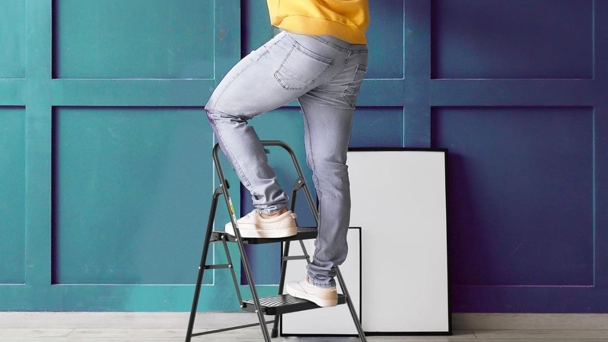 HBtower 2 Step Ladder: Best Home Safety Solution for 2025