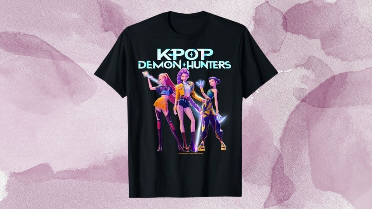 Huntr/x Heroic Poses Group Shot T-Shirt: Official KPop Demon Hunters Merch