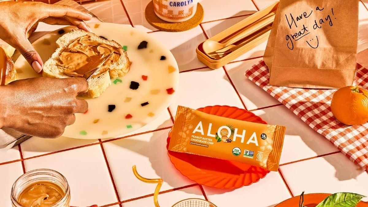 ALOHA Organic Plant Based Protein Bars |Peanut Butter Chocolate Chip | 1.98 Oz (Pack of 12) | Vegan, Low Sugar, Gluten Free, Paleo, Low Carb