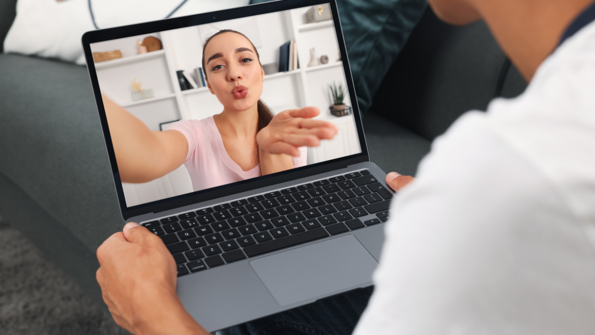 Video Dating Tips: How to Make Your First Video Call Less Awkward
