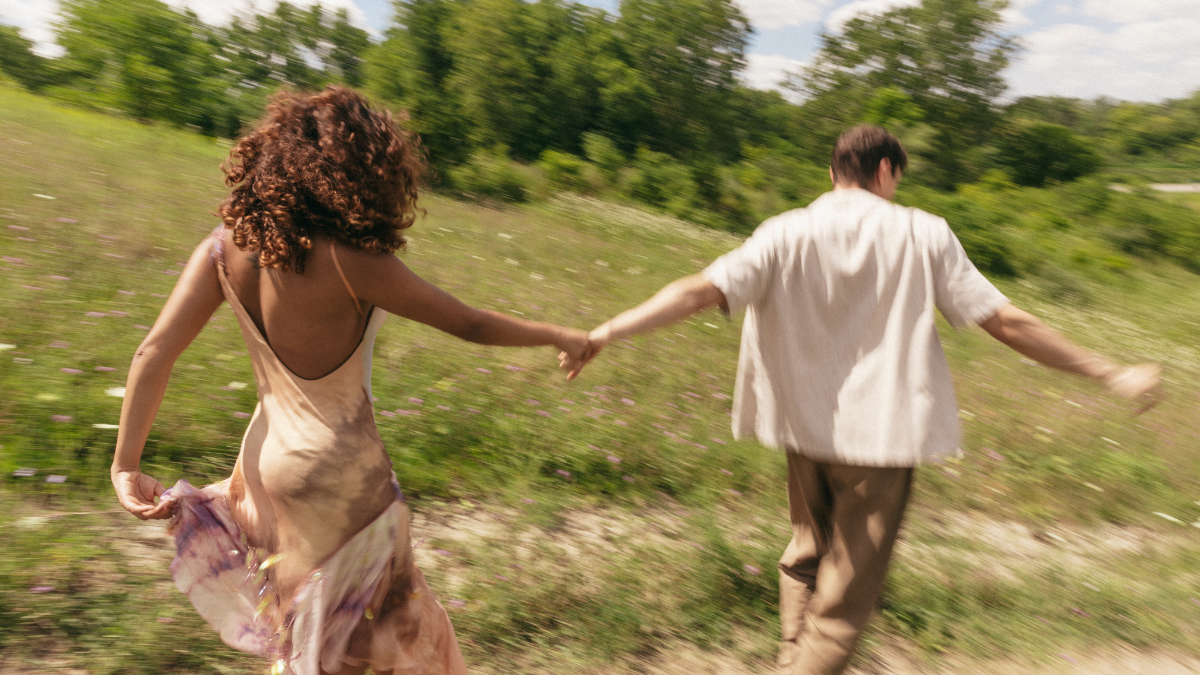 Chemistry vs. Compatibility: Understanding the Difference When Dating